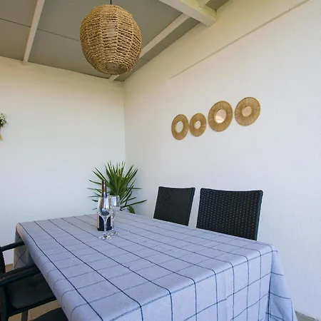 Tarragon Apartament Ugrinici