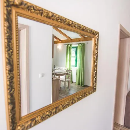 Appartamento Tarragon *